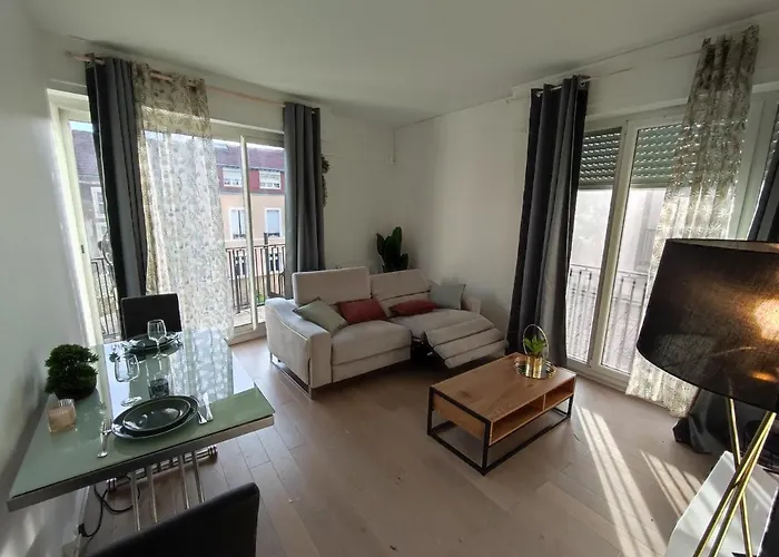 Lägenhet Le Palais -ideal Couple- Terrasse Hypercentre *